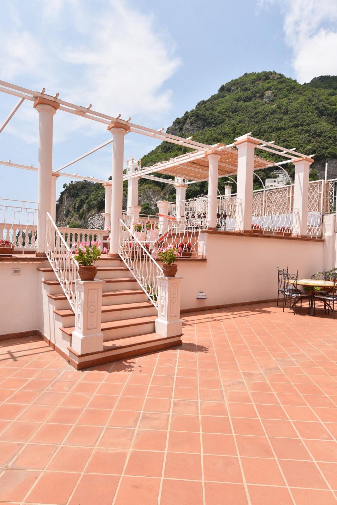 Villa Sunshine Positano Room المظهر الخارجي الصورة